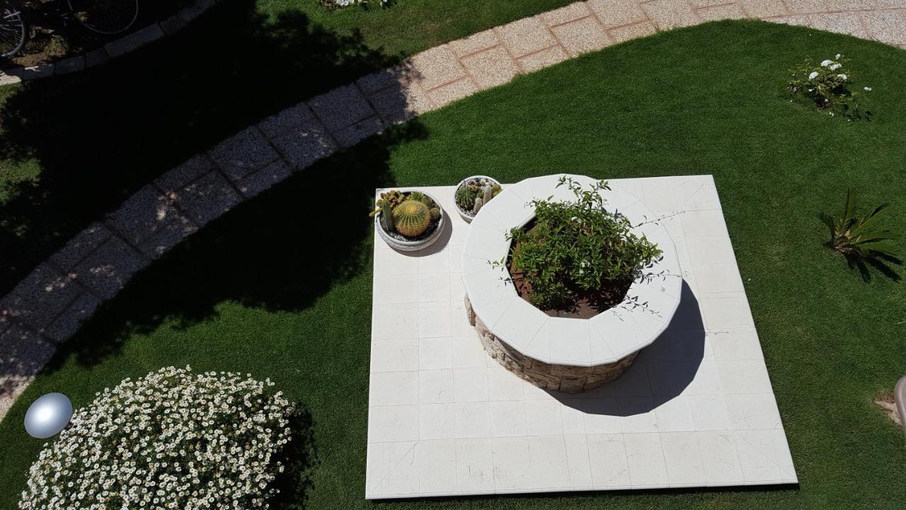 Sole D'Oro Iun S4354 Bed & Breakfast La Maddalena  Exterior photo