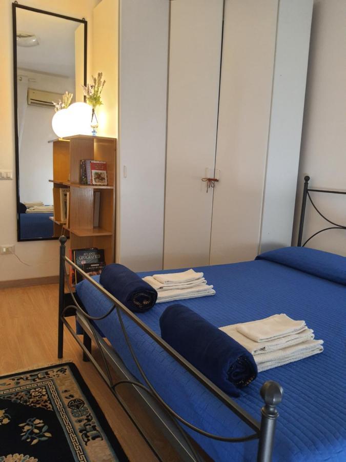 Sole D'Oro Iun S4354 Bed & Breakfast La Maddalena  Exterior photo